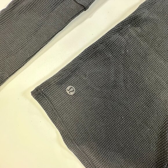 Lululemon Close Call Henley Long Sleeve Black size 2 - Picture 4 of 6